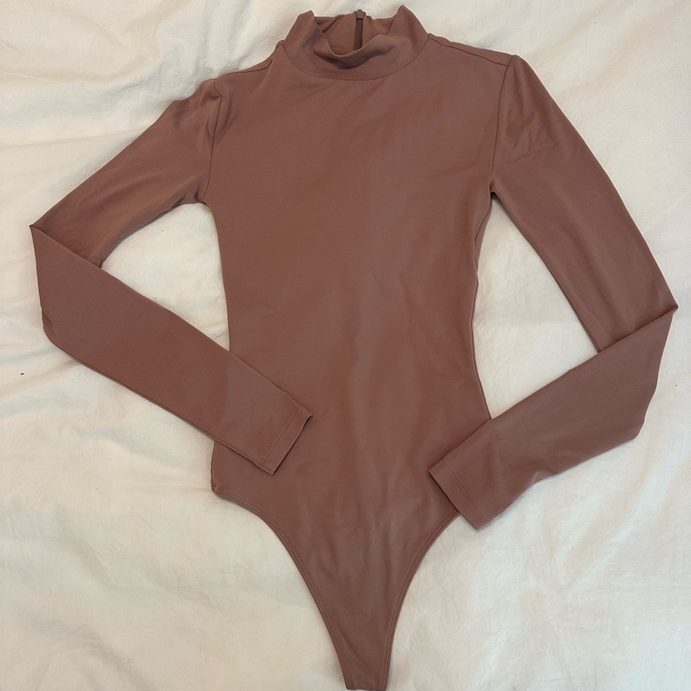 Aritzia Mauve Long-Sleeve Mock Neck Bodysuit